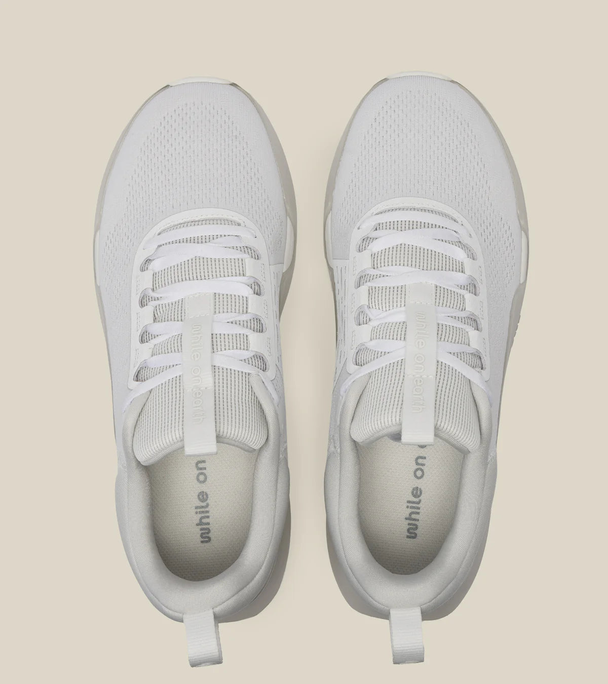 While On Earth Move Trainer HydroKnit | White
