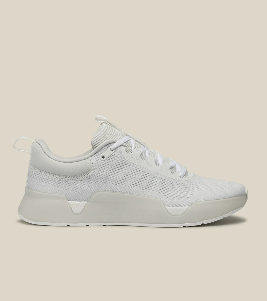 While On Earth Move Trainer HydroKnit | White