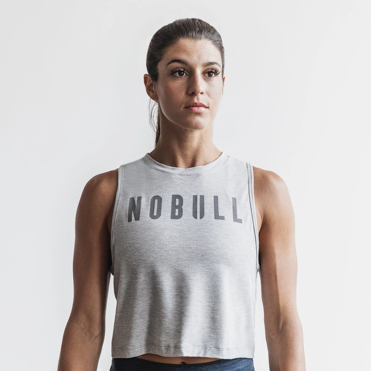 Womens Nobull Muscle Tank - Light Heather Grey