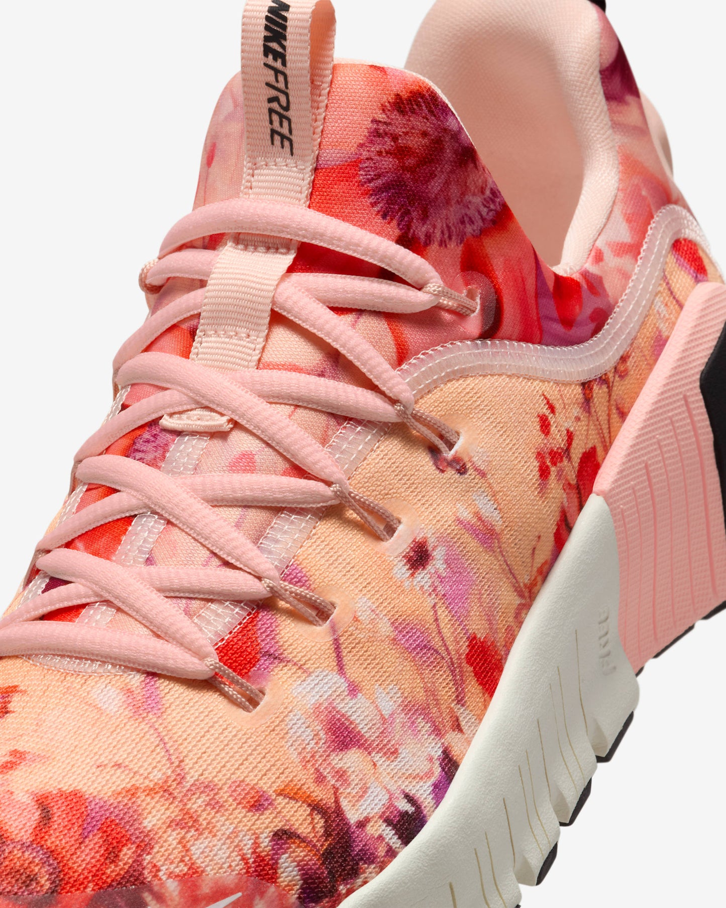 NIKE FREE METCON 6 | Coral