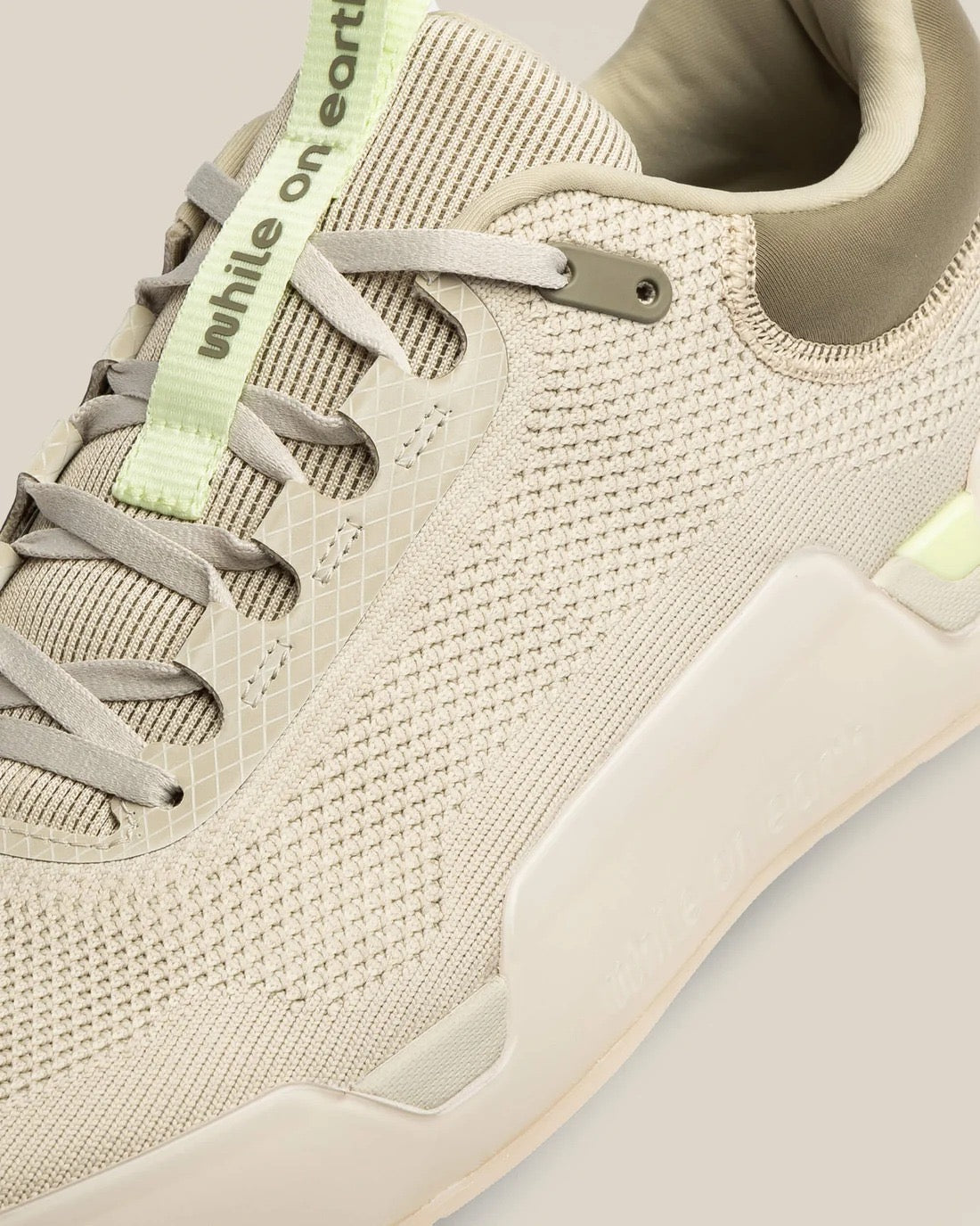 While On Earth Move Trainer | Dune Citron